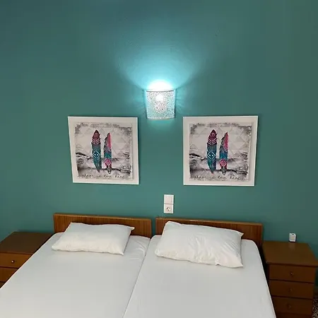 Thalia * Kamena Vourla