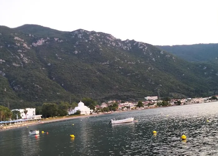 Thalia Ξενοδοχείο *